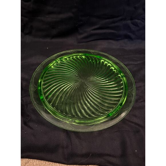 Vintage Anchor Hocking Spiral Green Uranium Glass Footed Cake Plate Stand 10" - Picture 5 of 10